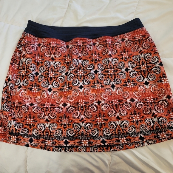 FURLOUGH SALE St. John's Bay Skort - M - Picture 1 of 8